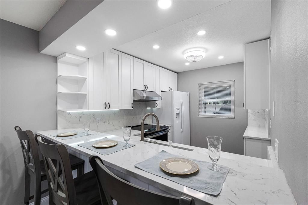 For Rent: $3,750 (2 beds, 2 baths, 1424 Square Feet)