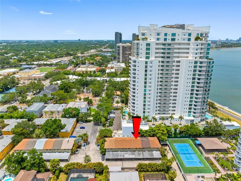 For Rent: $3,750 (2 beds, 2 baths, 1424 Square Feet)