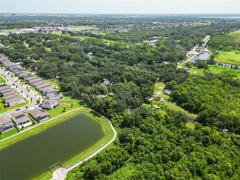 En Venta: $1,938,000 (6.46 acres)