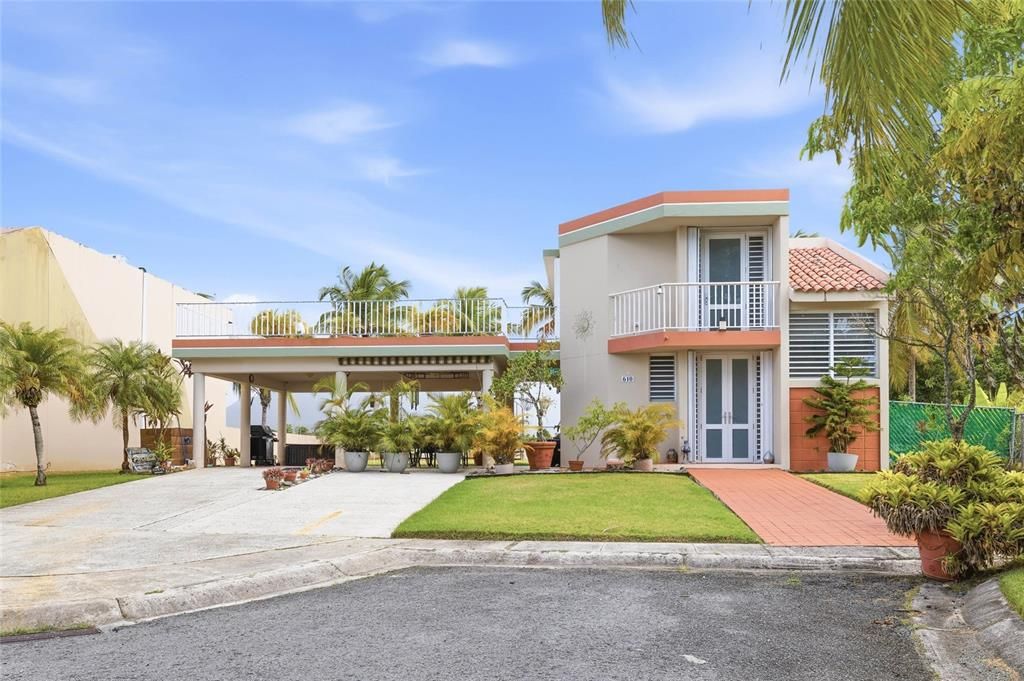 На продажу: $429,000 (3 спален, 2 ванн, 1700 Квадратных фут)