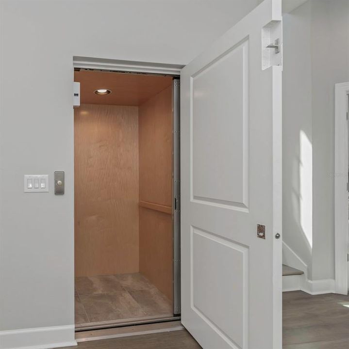 В аренду: $4,800 (3 спален, 3 ванн, 2080 Квадратных фут)