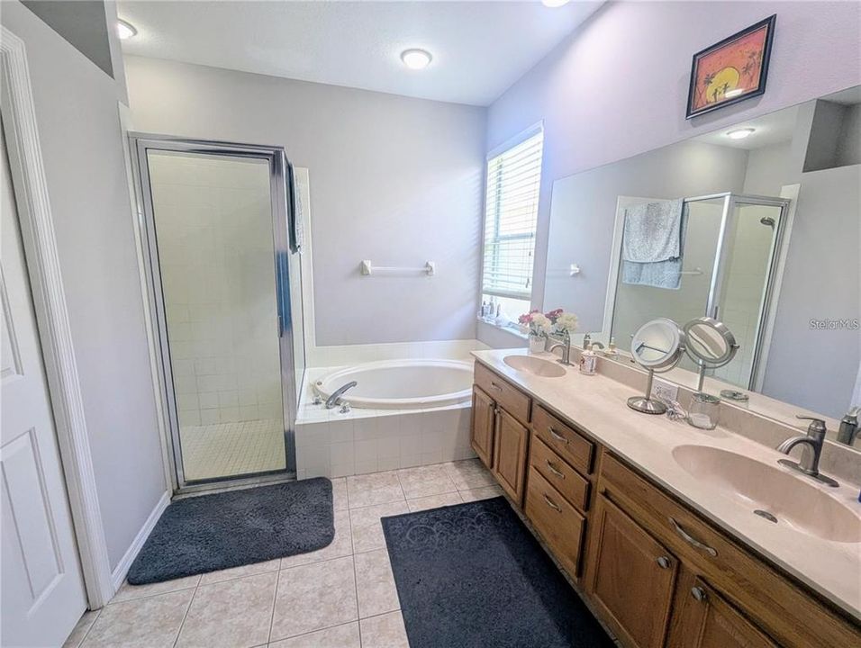 En Venta: $610,000 (3 camas, 2 baños, 2080 Pies cuadrados)