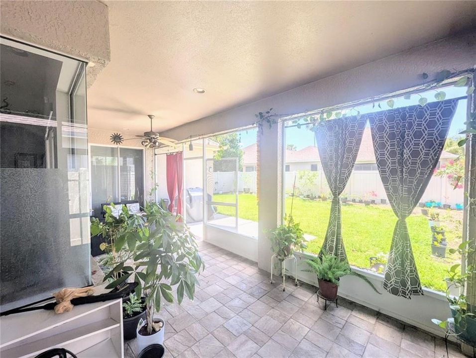 En Venta: $610,000 (3 camas, 2 baños, 2080 Pies cuadrados)