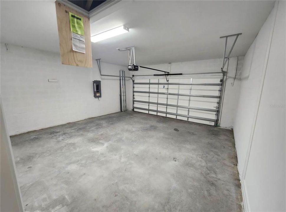 В аренду: $2,950 (4 спален, 2 ванн, 2023 Квадратных фут)