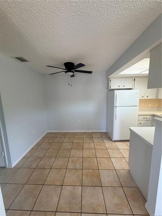 En Renta: $1,299 (2 camas, 1 baños, 825 Pies cuadrados)