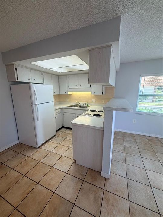 En Renta: $1,299 (2 camas, 1 baños, 825 Pies cuadrados)