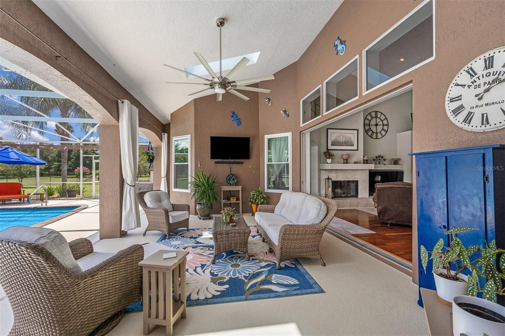 En Venta: $1,799,000 (4 camas, 3 baños, 3206 Pies cuadrados)