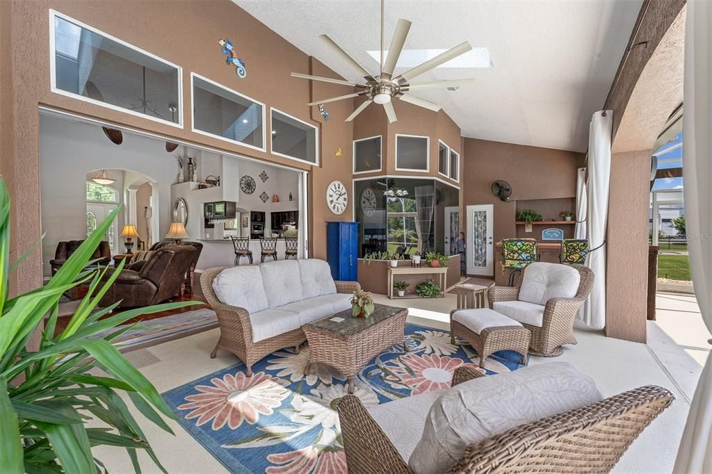 En Venta: $1,799,000 (4 camas, 3 baños, 3206 Pies cuadrados)