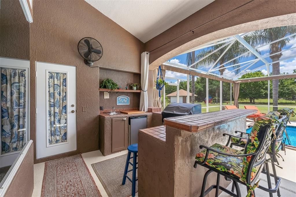 En Venta: $1,799,000 (4 camas, 3 baños, 3206 Pies cuadrados)