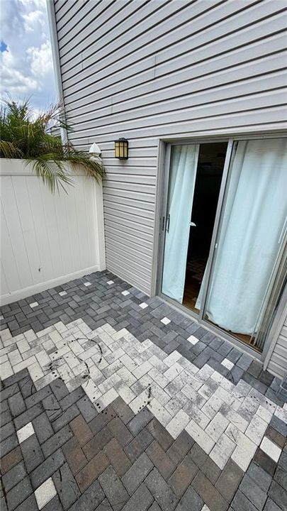 En Renta: $1,599 (2 camas, 1 baños, 909 Pies cuadrados)