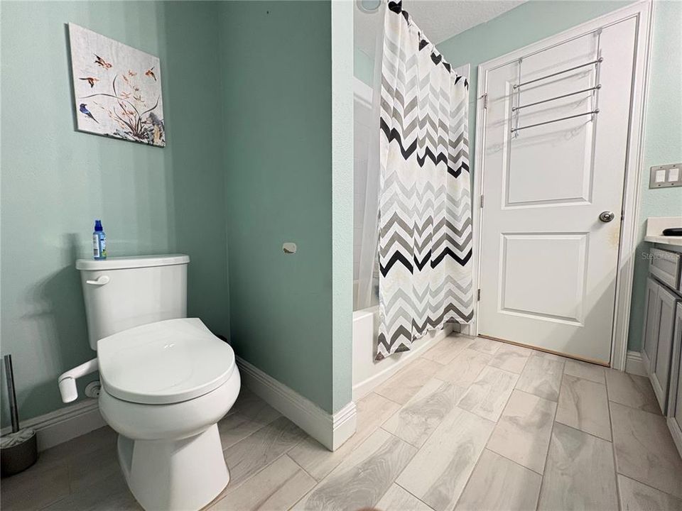 В аренду: $3,400 (3 спален, 2 ванн, 2281 Квадратных фут)