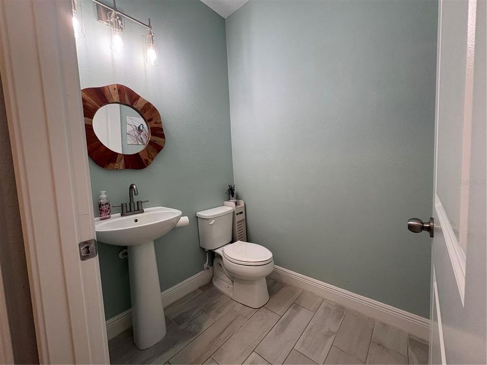 В аренду: $3,400 (3 спален, 2 ванн, 2281 Квадратных фут)
