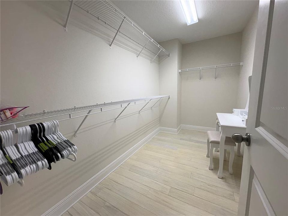 В аренду: $3,400 (3 спален, 2 ванн, 2281 Квадратных фут)