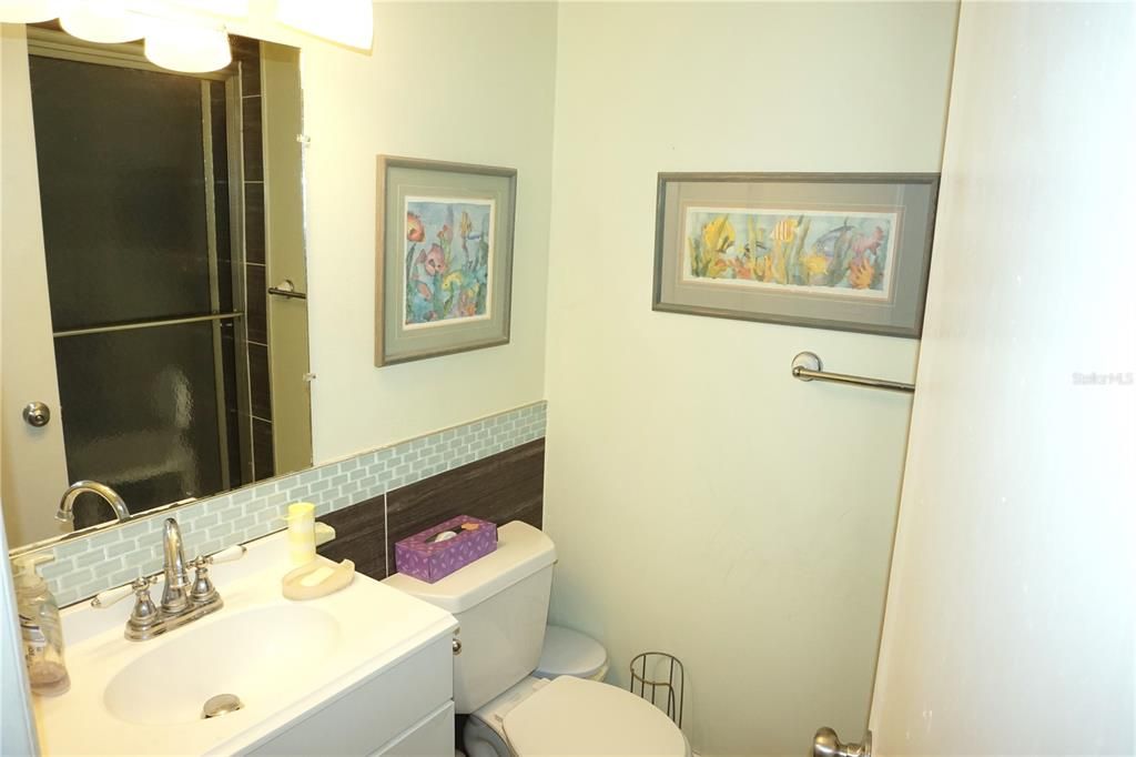 En Venta: $190,000 (2 camas, 2 baños, 1085 Pies cuadrados)
