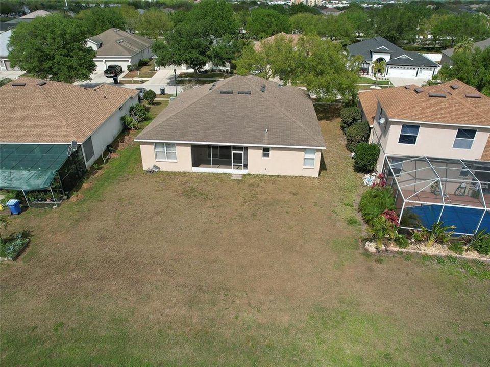 For Sale: $399,000 (4 beds, 3 baths, 2337 Square Feet)