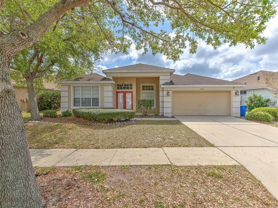 For Sale: $399,000 (4 beds, 3 baths, 2337 Square Feet)