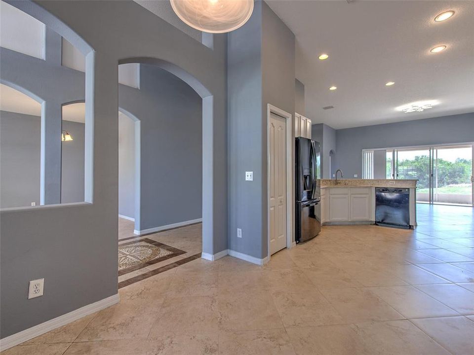 For Sale: $399,000 (4 beds, 3 baths, 2337 Square Feet)