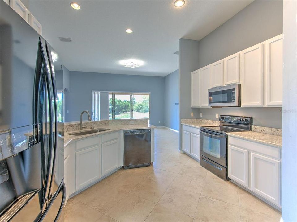 For Sale: $399,000 (4 beds, 3 baths, 2337 Square Feet)
