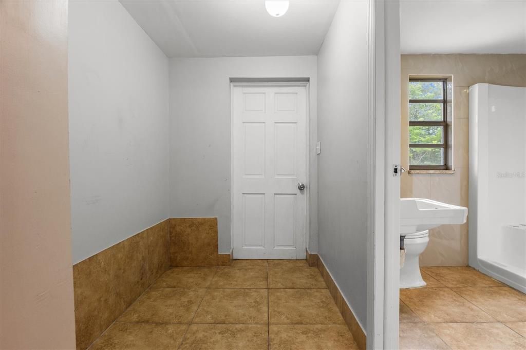 En Venta: $299,000 (3 camas, 2 baños, 1034 Pies cuadrados)