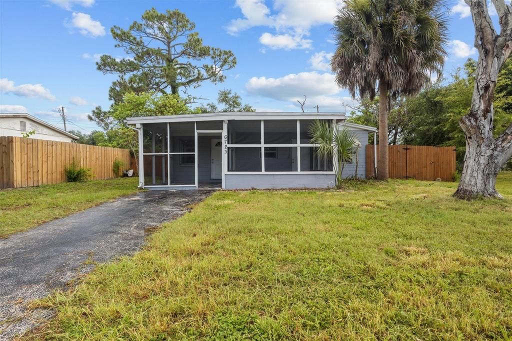 En Venta: $299,000 (3 camas, 2 baños, 1034 Pies cuadrados)