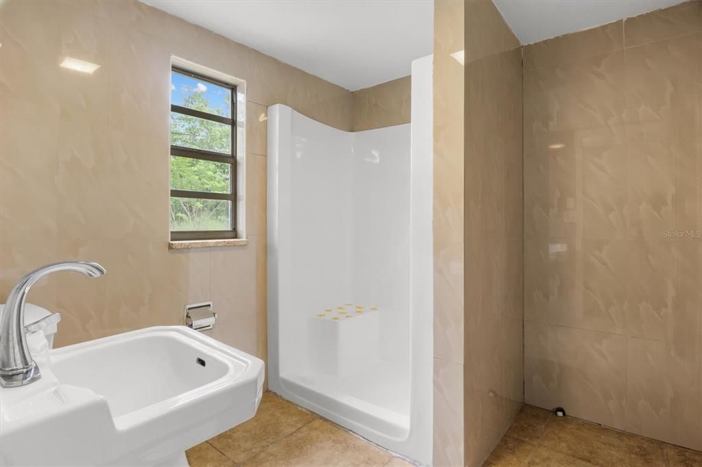 En Venta: $299,000 (3 camas, 2 baños, 1034 Pies cuadrados)