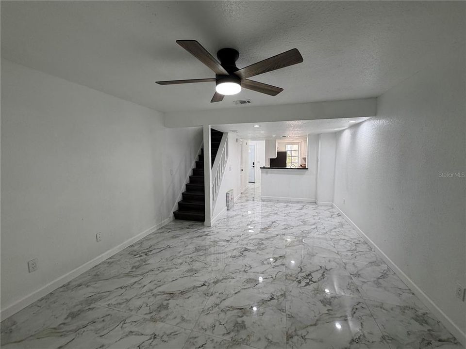 En Venta: $239,999 (2 camas, 2 baños, 1018 Pies cuadrados)