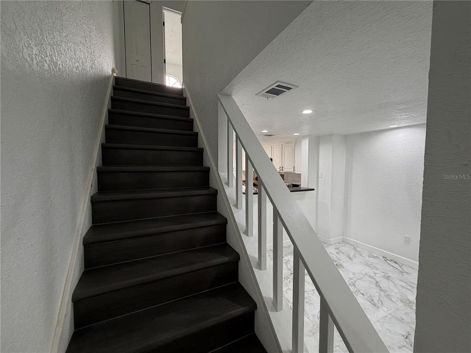 En Venta: $239,999 (2 camas, 2 baños, 1018 Pies cuadrados)