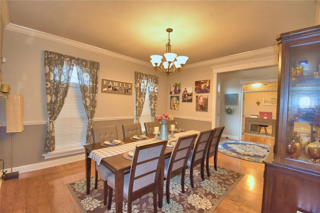 For Sale: $574,900 (4 beds, 3 baths, 3206 Square Feet)