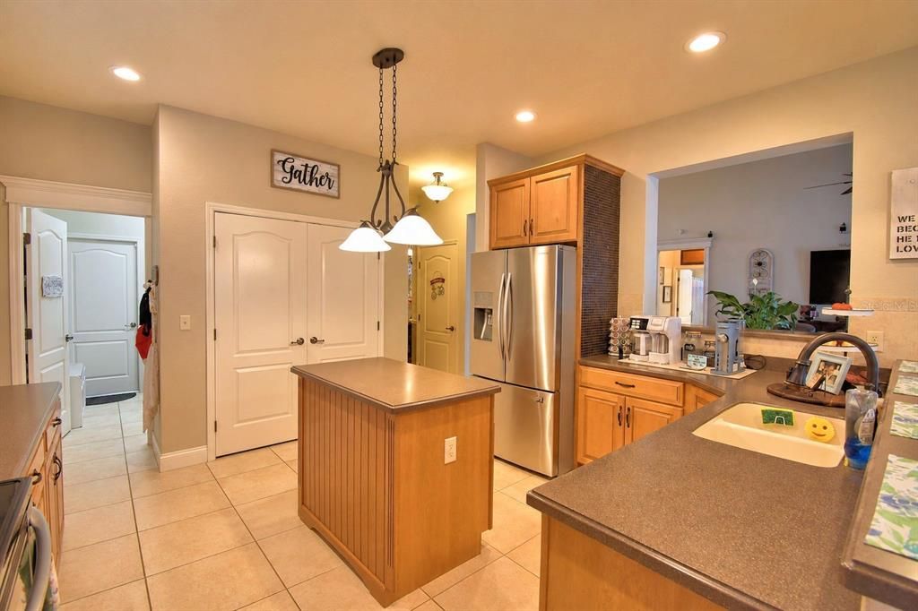 For Sale: $574,900 (4 beds, 3 baths, 3206 Square Feet)