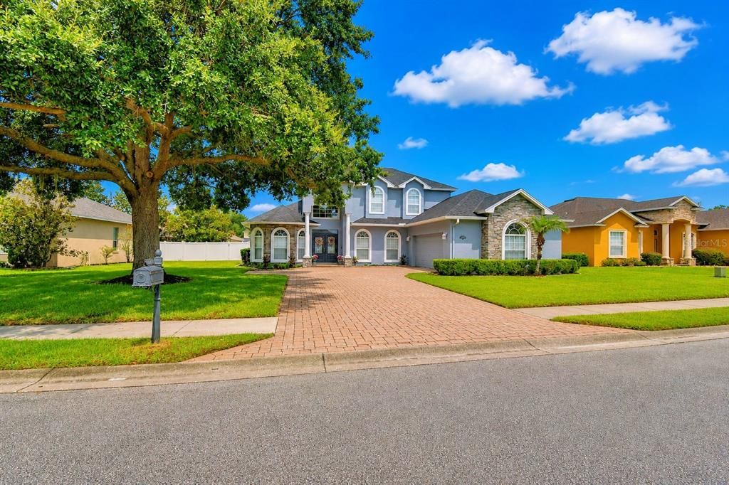 For Sale: $574,900 (4 beds, 3 baths, 3206 Square Feet)