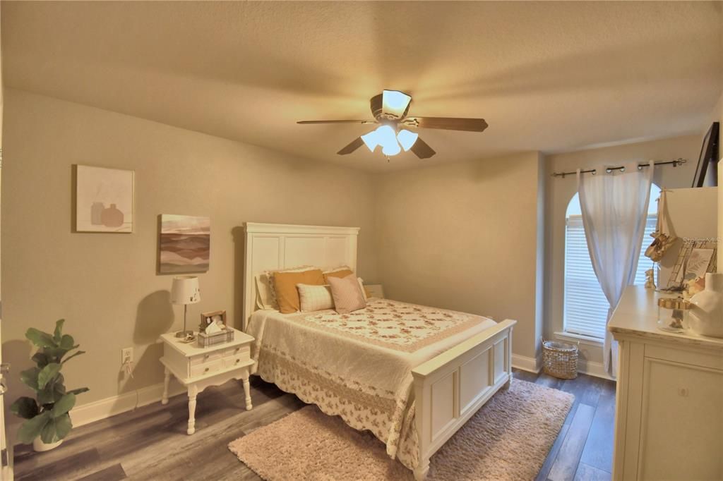 For Sale: $574,900 (4 beds, 3 baths, 3206 Square Feet)