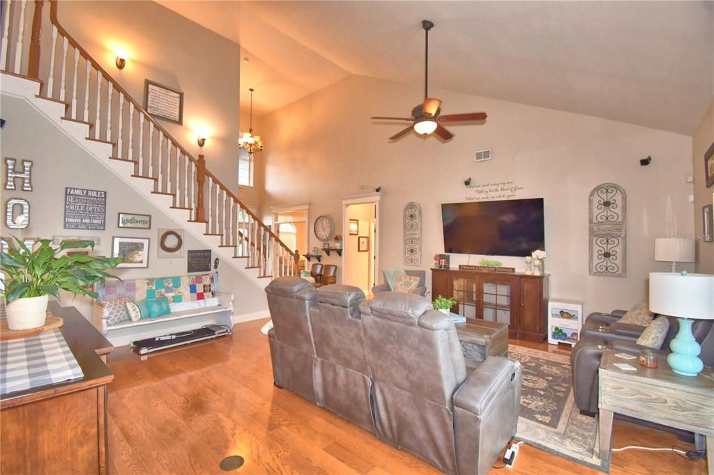 For Sale: $574,900 (4 beds, 3 baths, 3206 Square Feet)