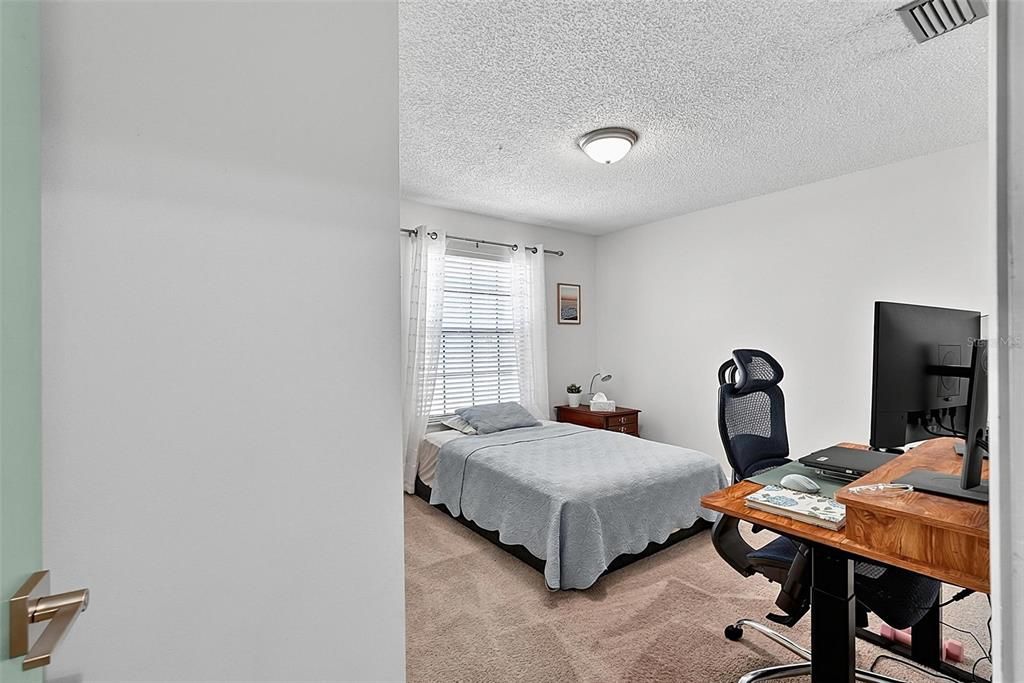 For Sale: $385,000 (3 beds, 2 baths, 1822 Square Feet)