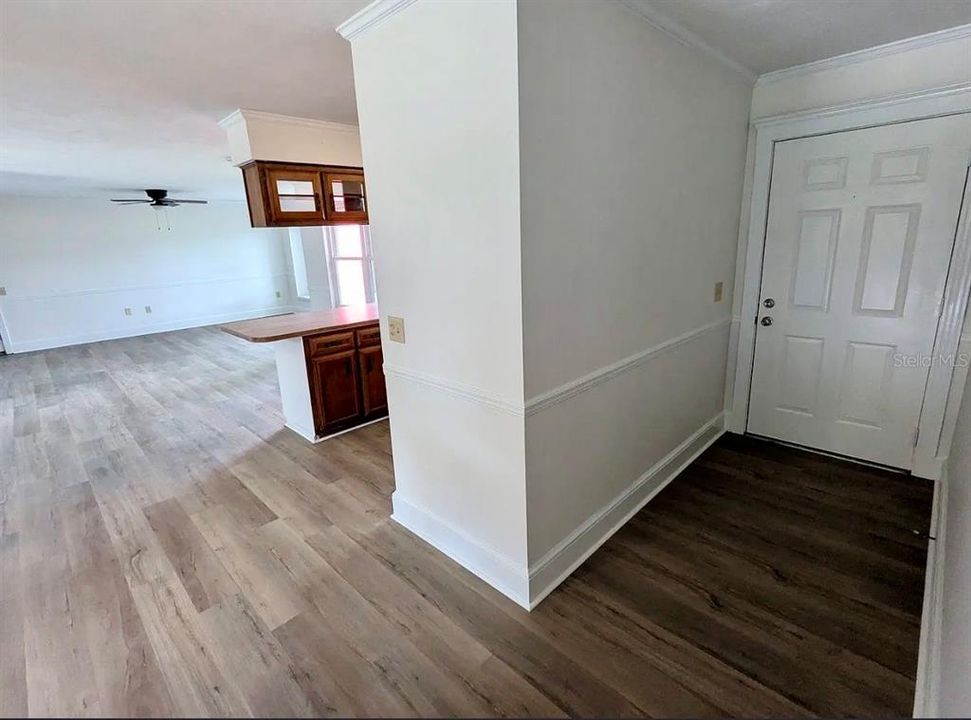 На продажу: $260,000 (3 спален, 2 ванн, 1922 Квадратных фут)