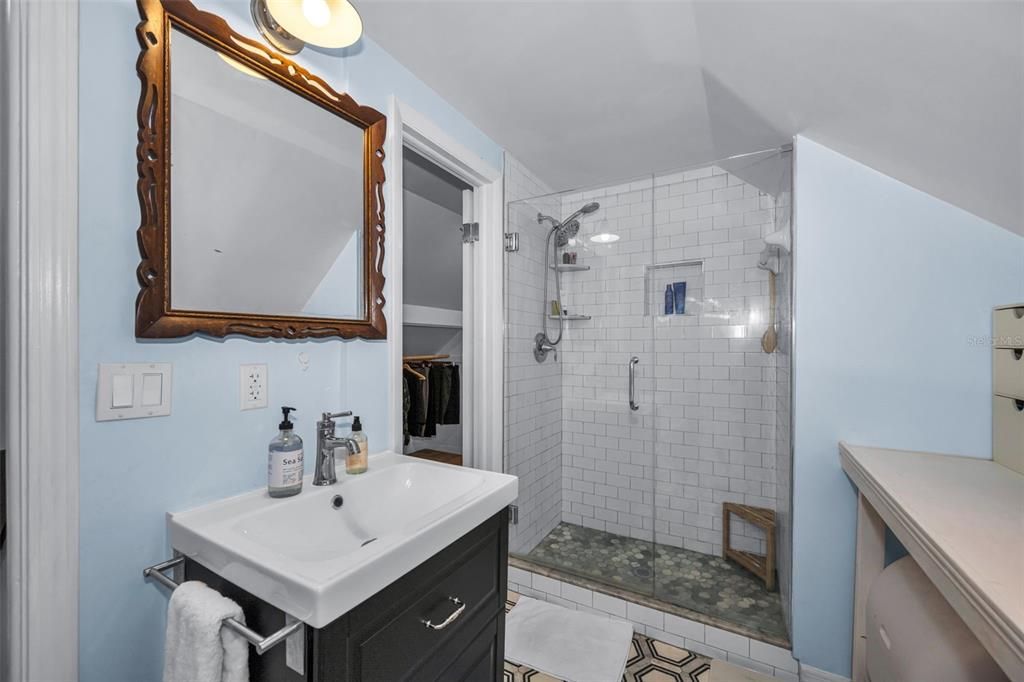For Sale: $515,000 (3 beds, 2 baths, 1600 Square Feet)