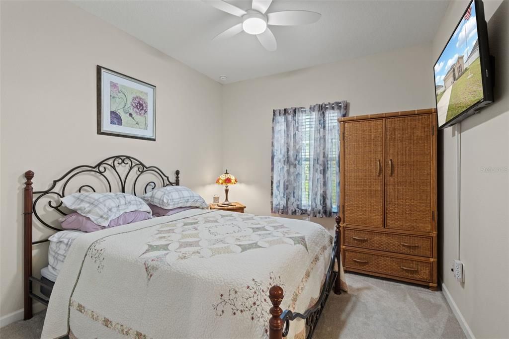 For Sale: $344,900 (4 beds, 3 baths, 2027 Square Feet)