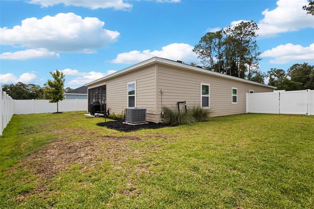 For Sale: $344,900 (4 beds, 3 baths, 2027 Square Feet)