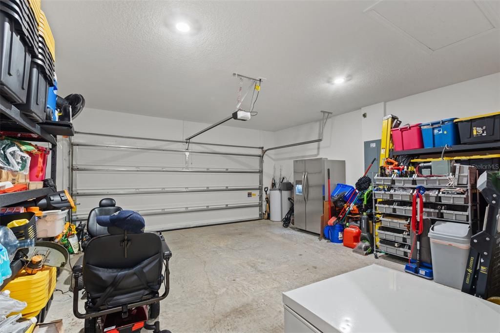 For Sale: $344,900 (4 beds, 3 baths, 2027 Square Feet)