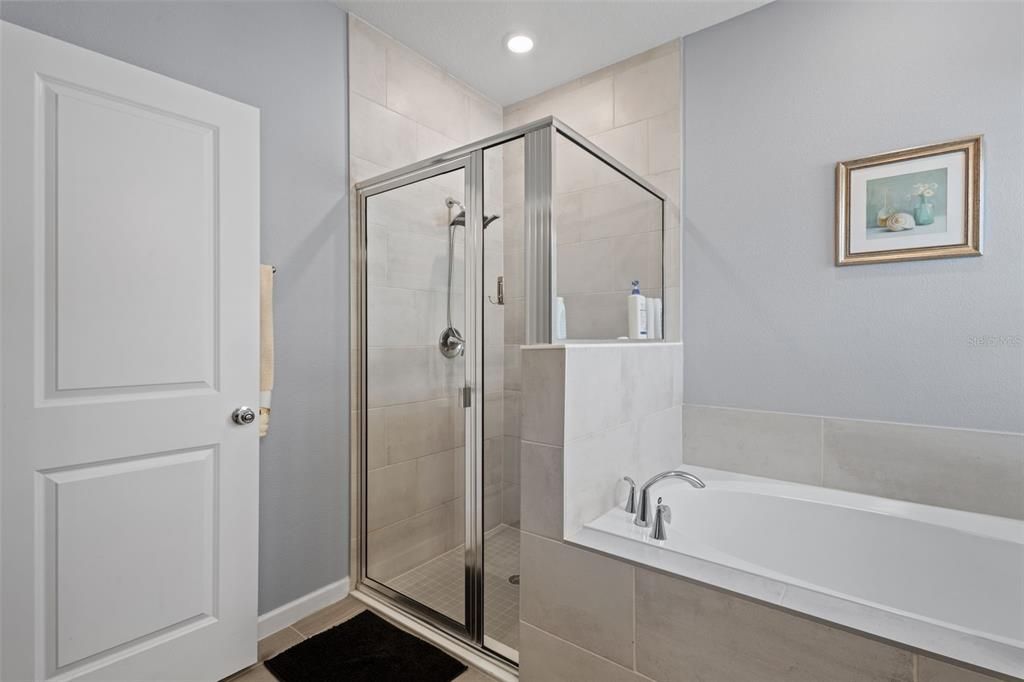 For Sale: $344,900 (4 beds, 3 baths, 2027 Square Feet)