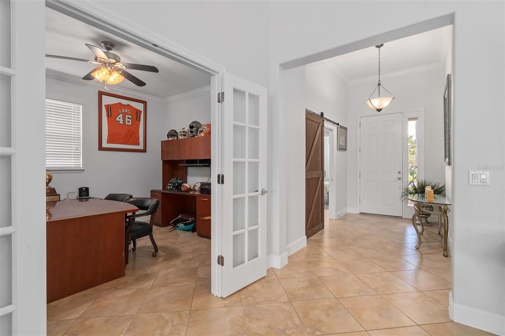 For Sale: $490,000 (4 beds, 3 baths, 2432 Square Feet)