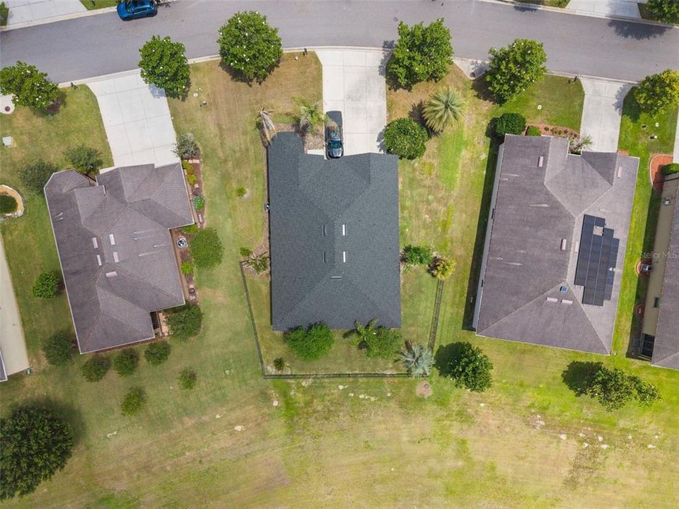 For Sale: $490,000 (4 beds, 3 baths, 2432 Square Feet)