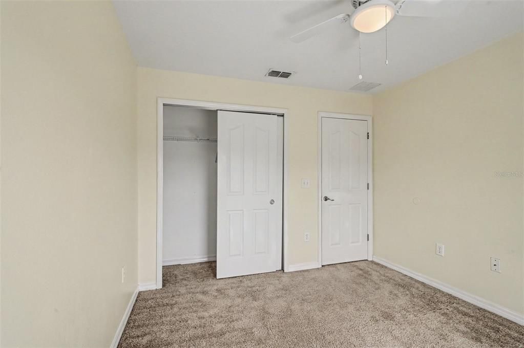 For Rent: $2,350 (3 beds, 2 baths, 1895 Square Feet)