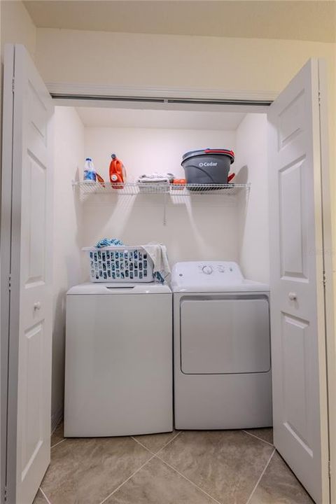En Venta: $320,000 (2 camas, 2 baños, 1121 Pies cuadrados)