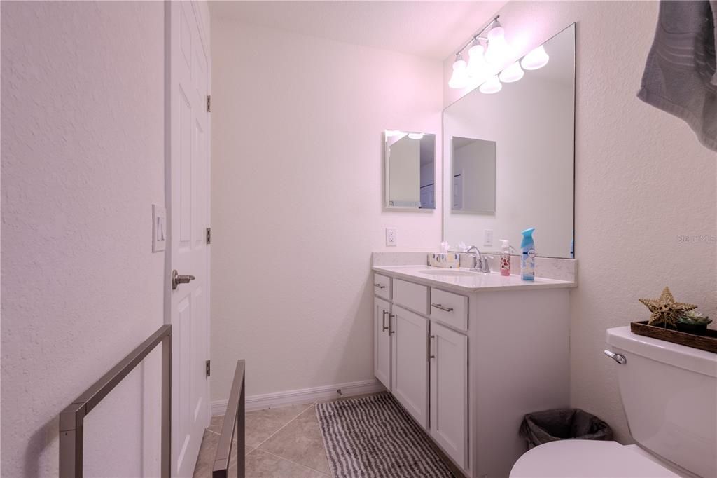 En Venta: $320,000 (2 camas, 2 baños, 1121 Pies cuadrados)