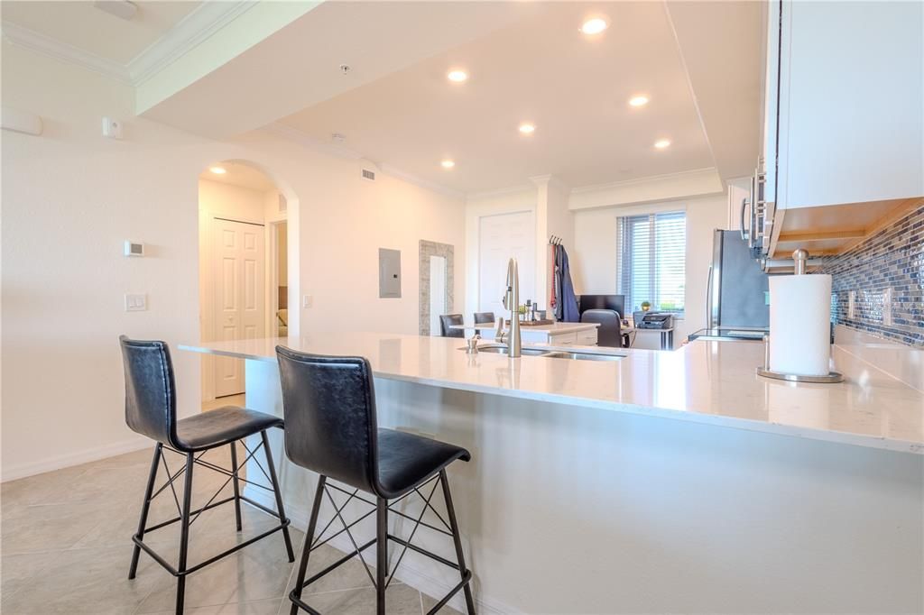 En Venta: $320,000 (2 camas, 2 baños, 1121 Pies cuadrados)