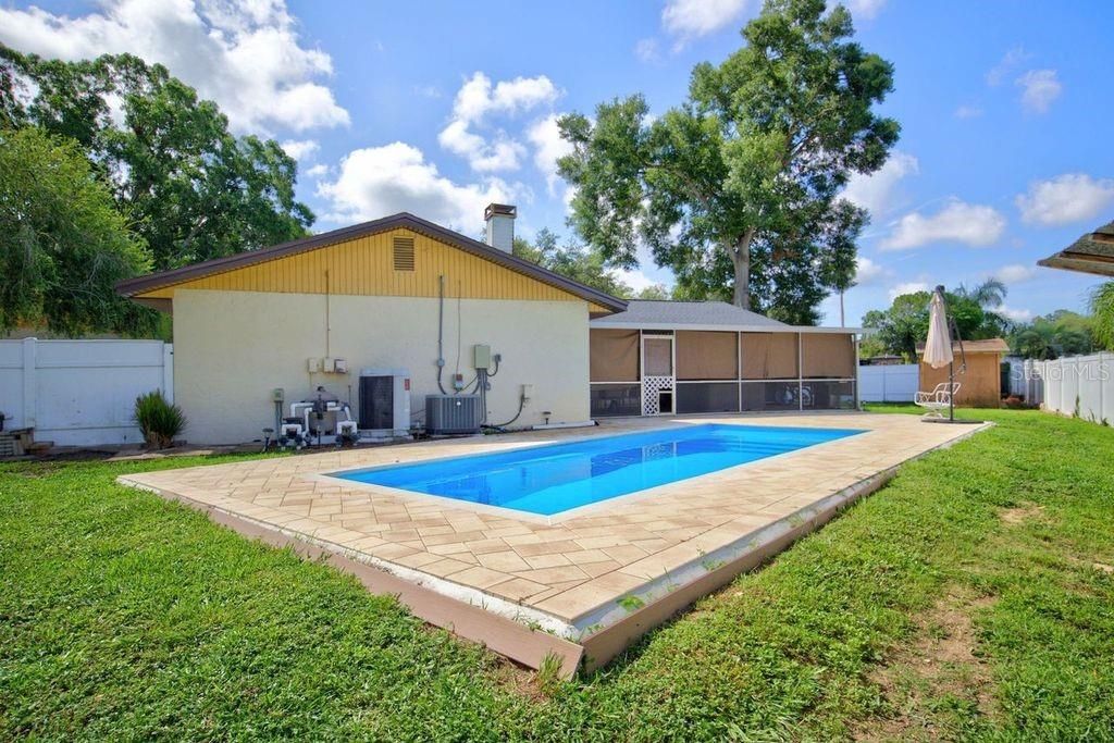 На продажу: $379,900 (3 спален, 2 ванн, 1620 Квадратных фут)