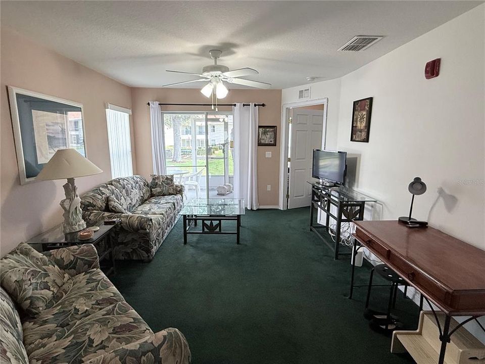 For Sale: $214,900 (3 beds, 2 baths, 1245 Square Feet)