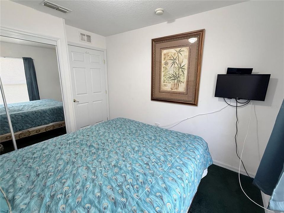For Sale: $214,900 (3 beds, 2 baths, 1245 Square Feet)