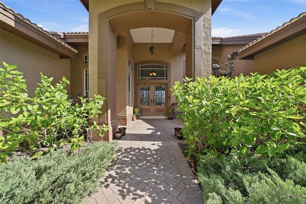 Active With Contract: $1,355,000 (4 beds, 2 baths, 3203 Square Feet)