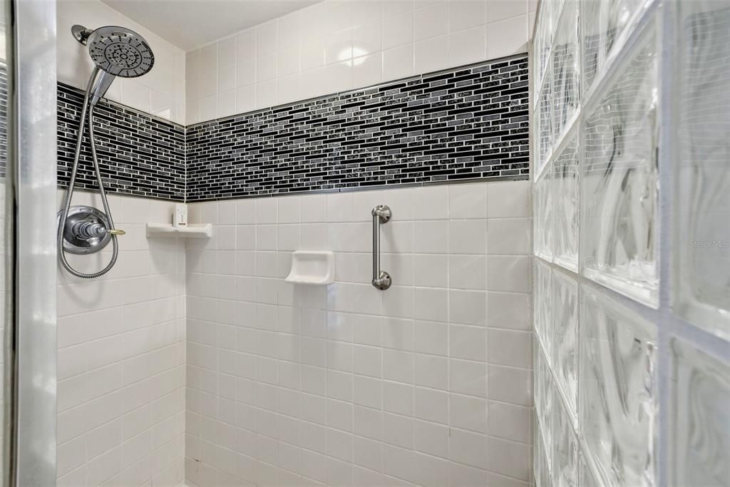 Active With Contract: $1,355,000 (4 beds, 2 baths, 3203 Square Feet)